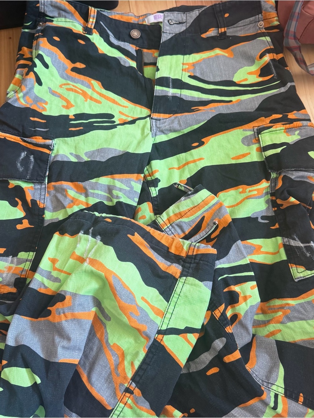ERL Men's Relaxed Cargo Jeans in Neon Green Camo